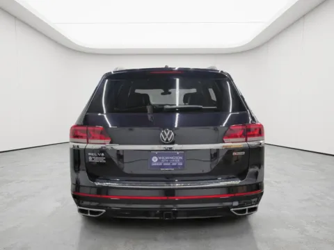 More photos of 2022 Volkswagen Atlas 3.6L V6 SEL R-Line at Wilmington Auto Center Chrysler Dodge Jeep RAM, OH