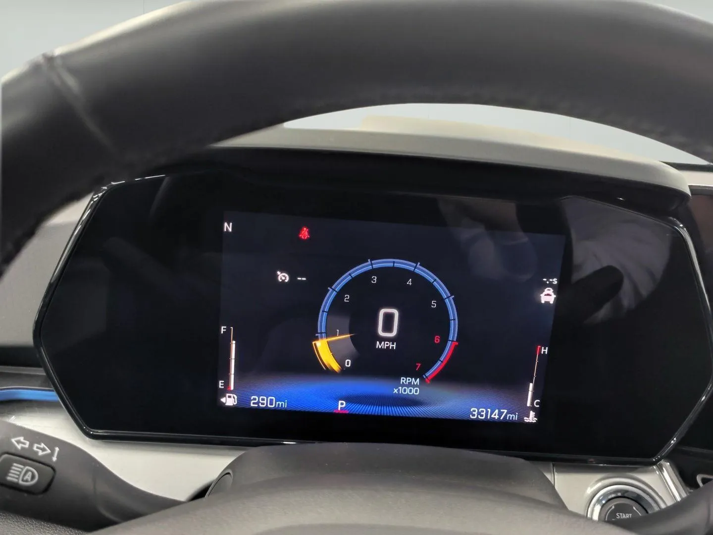 2025 Chevrolet Trax LT - Photo 11