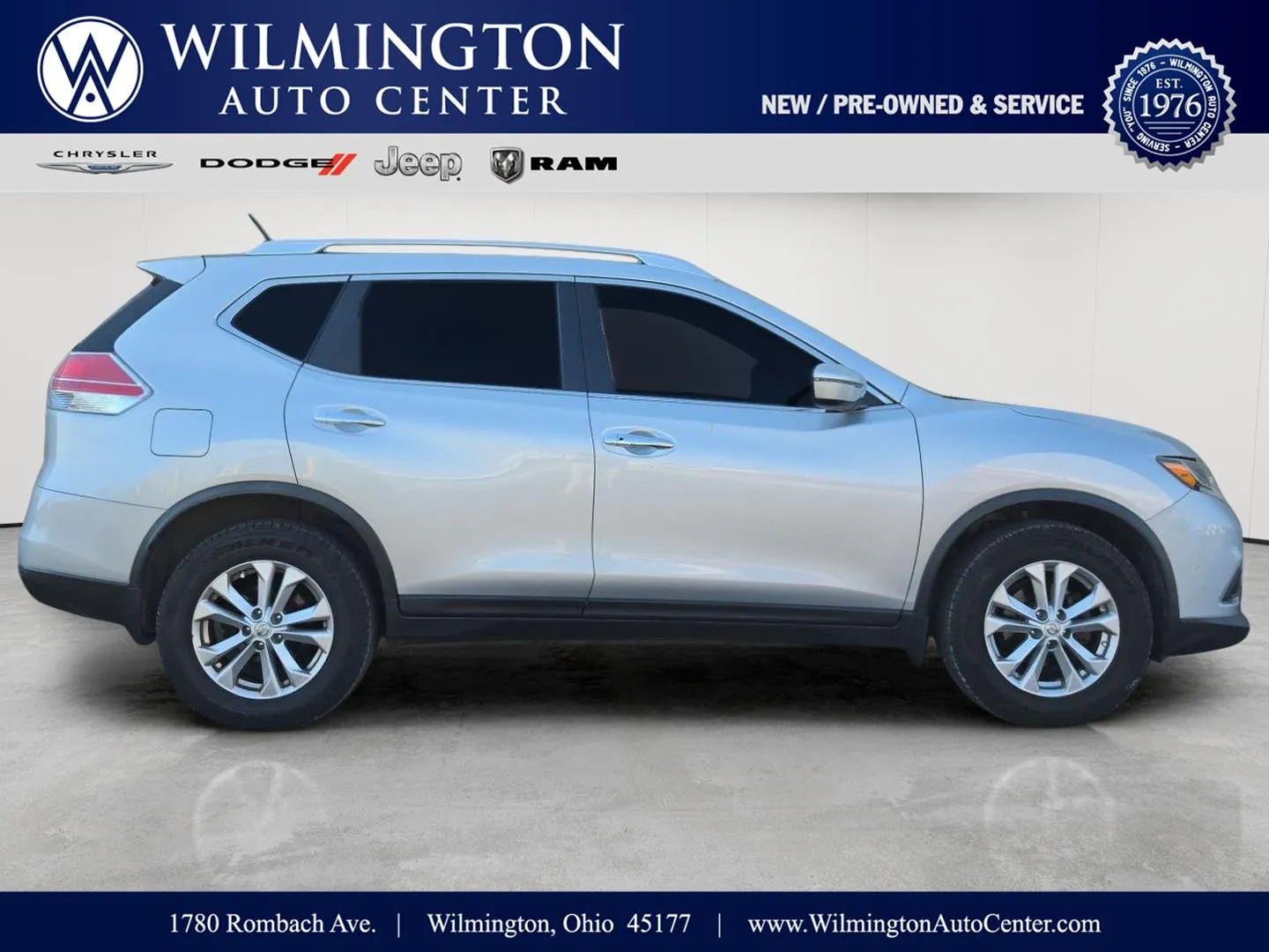2016 Nissan Rogue SV for sale in Wilmington, OH