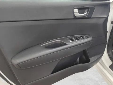 More photos of 2018 Kia Optima LX at Wilmington Auto Center Chrysler Dodge Jeep RAM, OH