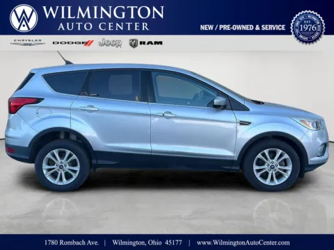 Silver 2019 Ford Escape SE for sale in Wilmington, OH