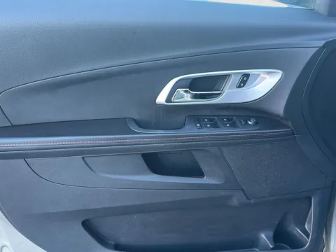 More photos of 2014 Chevrolet Equinox LT at Wilmington Auto Center Chrysler Dodge Jeep RAM, OH