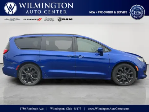 Blue 2019 Chrysler Pacifica Touring Plus for sale in Wilmington, OH