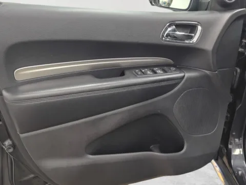 More photos of 2016 Dodge Durango SXT at Wilmington Auto Center Chrysler Dodge Jeep RAM, OH