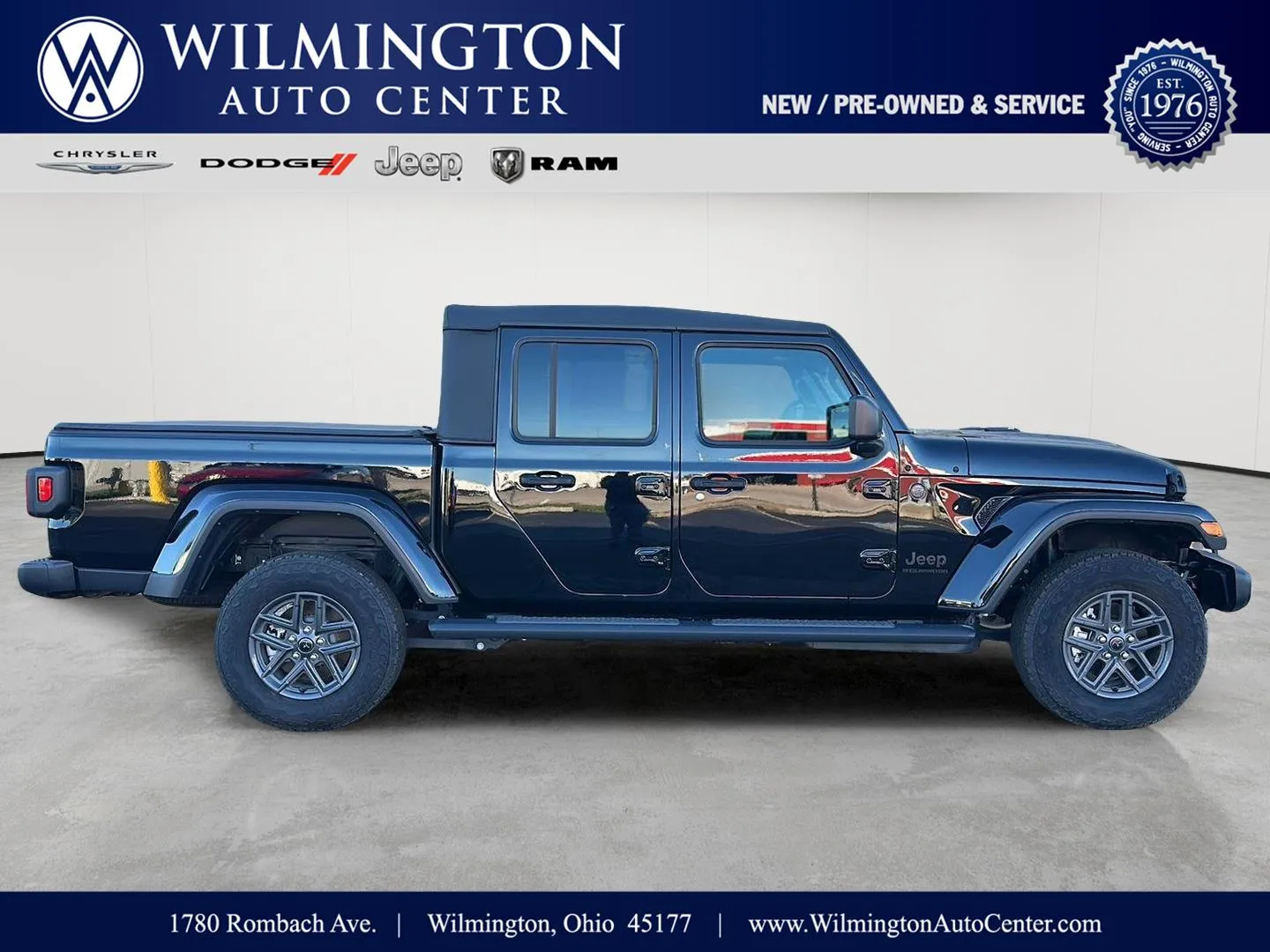 Black 2026 Jeep Gladiator Sport S for sale in Wilmington, OH