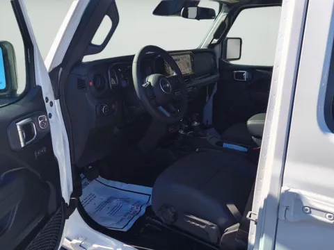 More photos of 2026 Jeep Gladiator Shadow Ops at Wilmington Auto Center Chrysler Dodge Jeep RAM, OH