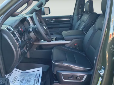 More photos of 2027 Ram 1500 Laramie at Wilmington Auto Center Chrysler Dodge Jeep RAM, OH