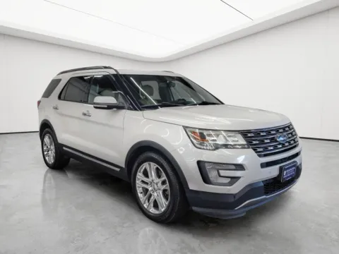Photos of 2017 Ford Explorer Limited for sale in Wilmington, OH at Wilmington Auto Center Chrysler Dodge Jeep RAM