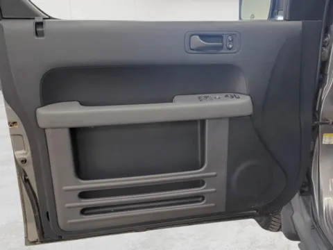 More photos of 2005 Honda Element EX at Wilmington Auto Center Chrysler Dodge Jeep RAM, OH