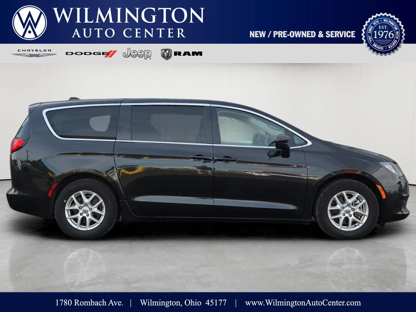 2022 Chrysler Voyager