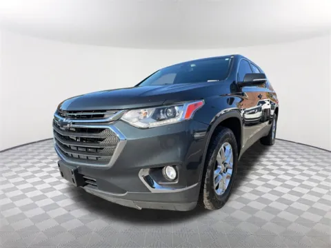 Gray 2019 Chevrolet Traverse LT for sale in Newnan, GA