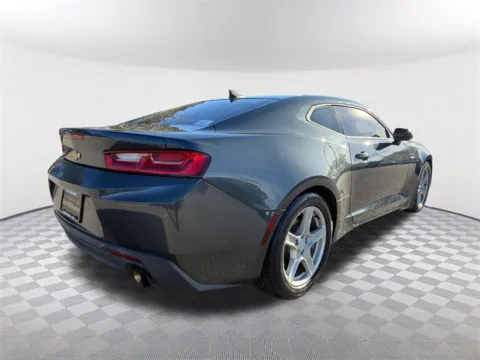 More photos of 2018 Chevrolet Camaro 1LT at Southtowne Chevrolet Buick GMC, GA