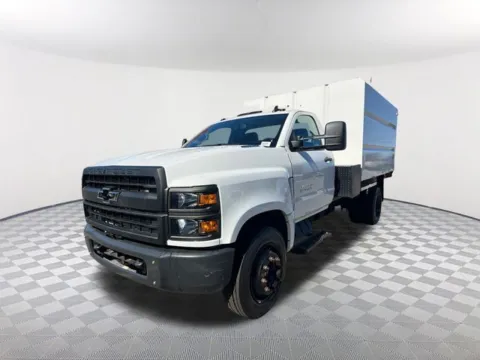 White 2021 Chevrolet Silverado 4500HD Work Truck for sale in Newnan, GA