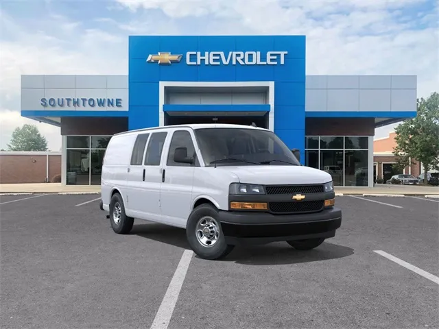 White 2025 Chevrolet Express 2500 Work Van for sale in Newnan, GA