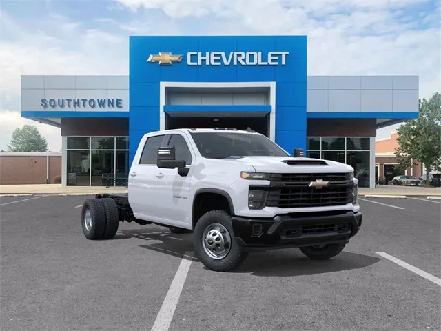 White 2025 Chevrolet Silverado 3500HD Work Truck for sale in Newnan, GA