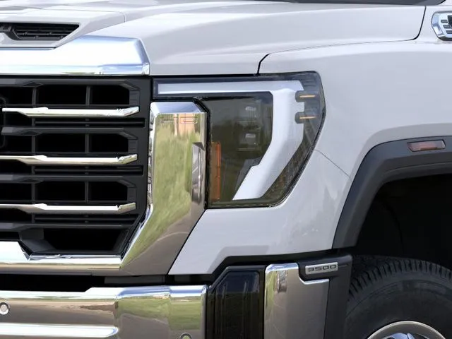 2026 GMC Sierra 3500HD SLT - Photo 10