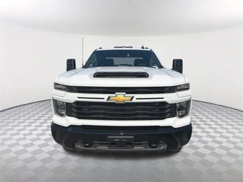 Photos of 2024 Chevrolet Silverado 2500HD Custom for sale in Newnan, GA at Southtowne Chevrolet Buick GMC