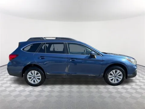 More photos of 2019 Subaru Outback 2.5i Premium at Southtowne Chevrolet Buick GMC, GA