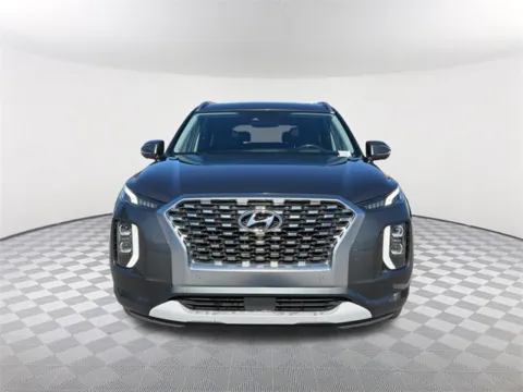 Photos of 2021 Hyundai Palisade Limited for sale in Newnan, GA at Southtowne Chevrolet Buick GMC