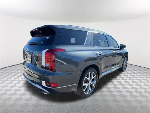 More photos of 2021 Hyundai Palisade Limited at Southtowne Chevrolet Buick GMC, GA