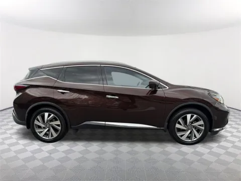 More photos of 2019 Nissan Murano SL at Southtowne Chevrolet Buick GMC, GA
