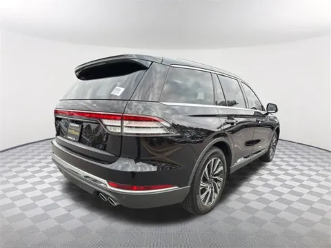 More photos of 2025 Lincoln Aviator Premiere at Southtowne Chevrolet Buick GMC, GA