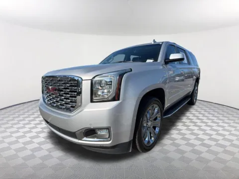 Silver 2019 GMC Yukon XL Denali for sale in Newnan, GA