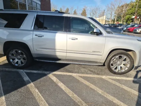Silver 2019 GMC Yukon XL Denali for sale in Newnan, GA
