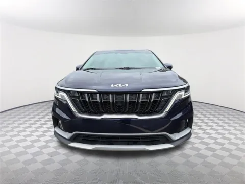 Photos of 2023 Kia Carnival LX Seat Package for sale in Newnan, GA at Southtowne Chevrolet Buick GMC