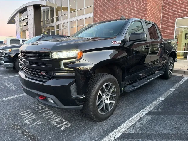 Black 2019 Chevrolet Silverado 1500 LT Trail Boss for sale in Newnan, GA