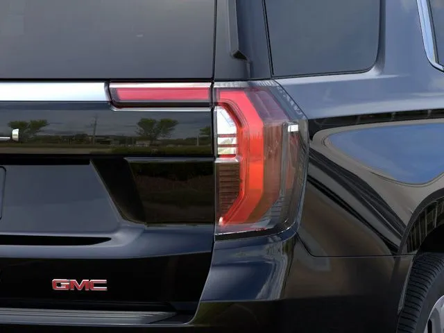 2026 GMC Yukon Denali - Photo 11