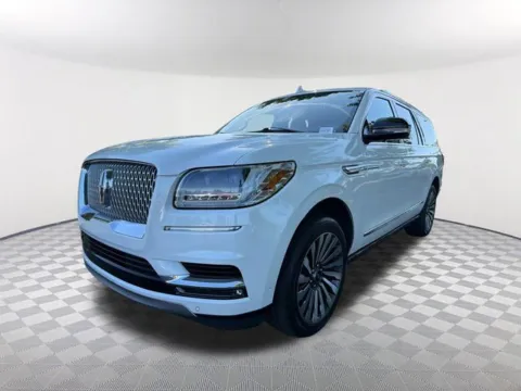 White 2021 Lincoln Navigator L Reserve for sale in Newnan, GA