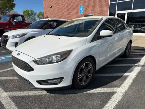 White 2018 Ford Focus SE for sale in Newnan, GA
