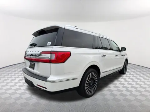 More photos of 2019 Lincoln Navigator L Black Label at Southtowne Chevrolet Buick GMC, GA