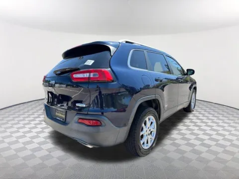 More photos of 2016 Jeep Cherokee Latitude at Southtowne Chevrolet Buick GMC, GA