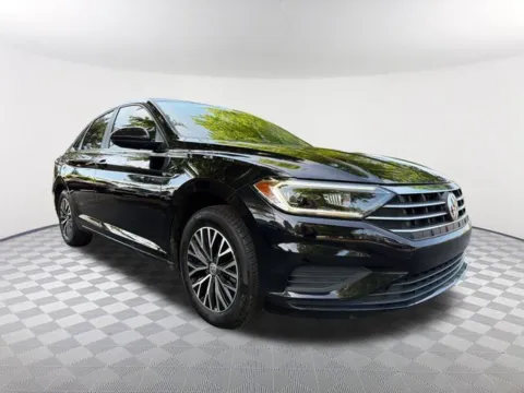 Another view of 2019 Volkswagen Jetta SEL for sale in Newnan, GA at Southtowne Chevrolet Buick GMC
