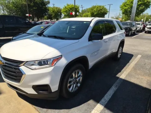 White 2021 Chevrolet Traverse LS for sale in Newnan, GA