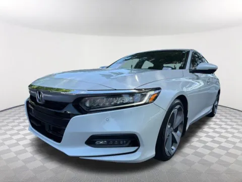 White 2019 Honda Accord Touring 2.0T for sale in Newnan, GA