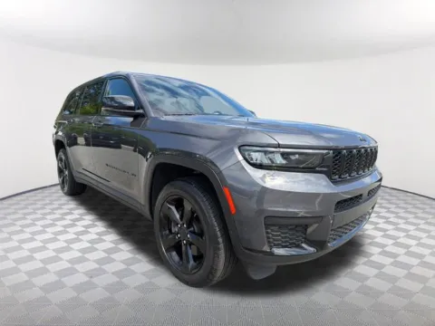 Another view of 2023 Jeep Grand Cherokee L Altitude for sale in Newnan, GA at Southtowne Chevrolet Buick GMC