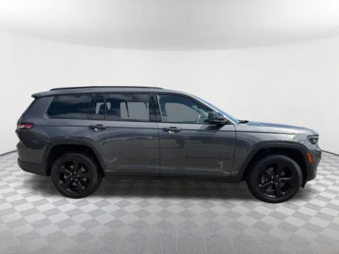 More photos of 2023 Jeep Grand Cherokee L Altitude at Southtowne Chevrolet Buick GMC, GA