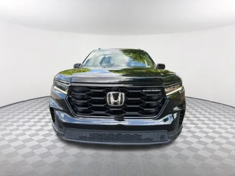 Photos of 2025 Honda Pilot Black Edition for sale in Newnan, GA at Southtowne Chevrolet Buick GMC