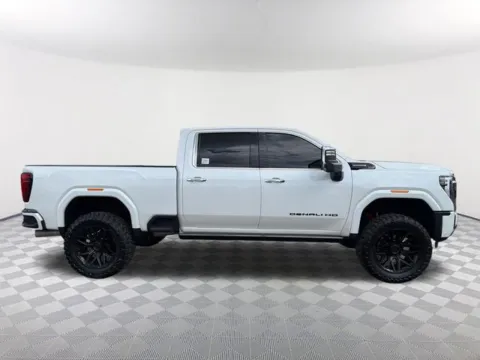 More photos of 2024 GMC Sierra 3500HD Denali Ultimate at Southtowne Chevrolet Buick GMC, GA