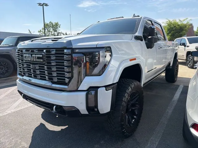 2024 GMC Sierra 3500HD Denali Ultimate for sale in Newnan, GA