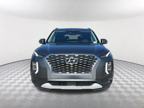 Photos of 2021 Hyundai Palisade Limited for sale in Newnan, GA at Southtowne Chevrolet Buick GMC