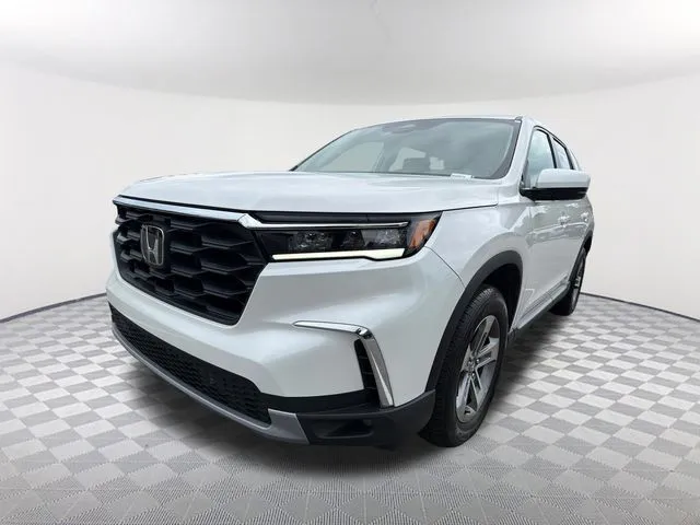 White 2025 Honda Pilot EX-L for sale in Newnan, GA