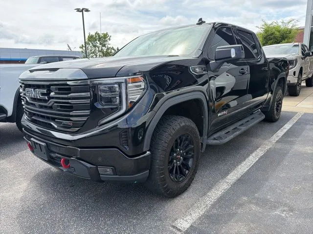 Black 2022 GMC Sierra 1500 AT4 for sale in Newnan, GA