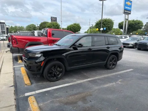 Black 2022 Jeep Grand Cherokee L Altitude for sale in Newnan, GA