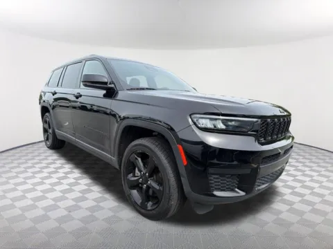 Another view of 2022 Jeep Grand Cherokee L Altitude for sale in Newnan, GA at Southtowne Chevrolet Buick GMC
