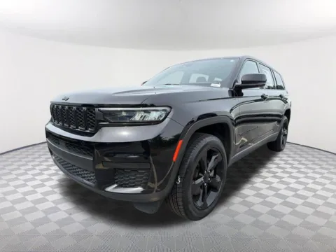 Black 2022 Jeep Grand Cherokee L Altitude for sale in Newnan, GA