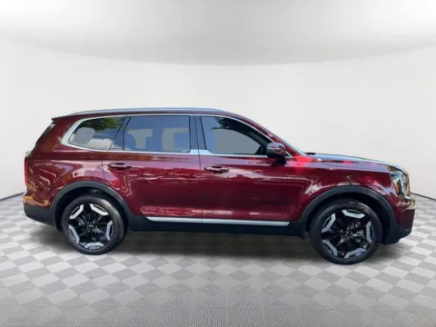 More photos of 2023 Kia Telluride S at Southtowne Chevrolet Buick GMC, GA